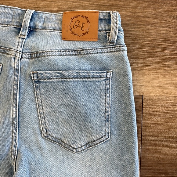Women's 5 Pocket Grace & Emma Jeans Side Split Hem Size 6 Medium Wash EUC - Picture 9 of 12